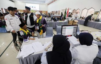 KPK Ungkap Tiga Biro Travel Raup Keuntungan Tidak Sah dari Kuota Tambahan Haji 2024